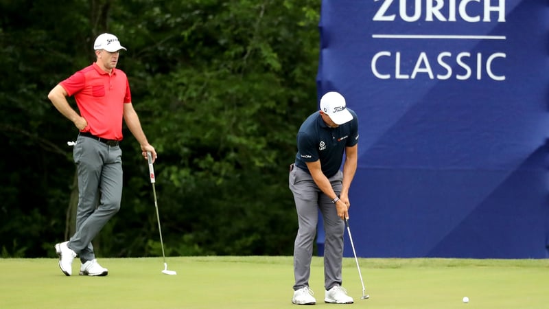 Scott Stallings und Trey Mullinax trotzen dem Wetter und profitieren von einer frühen Startzeit. (Bildquelle: Getty)