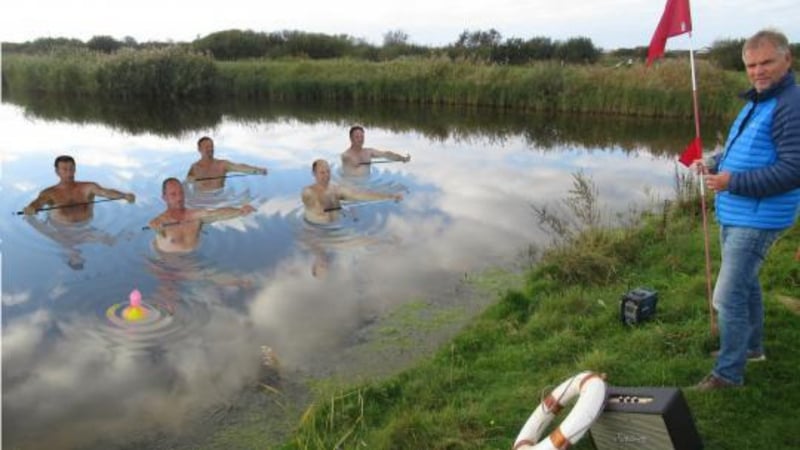 Aquasport im Wasserhindernis auf dem Golfplatz? Das gibt es jetzt im GC Insel Langeoog! (Bildquelle: GC Insel Langeoog)