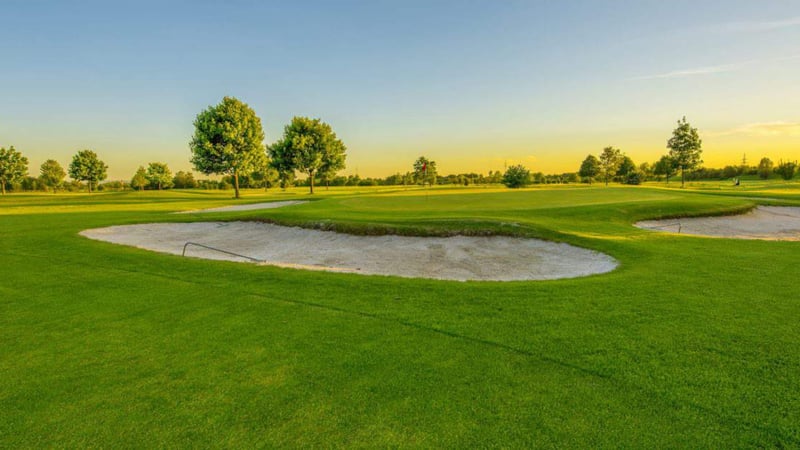 Endlich wieder Sommerzeit - das bedeutet Golfspielen auch am späten Abend! (Quelle: GC Urloffen)