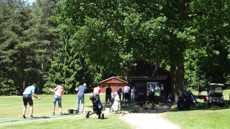 Ab dem kommenden Samstag den 25. Mai können Sie ganz unverbindlich und kostenlos jeden Samstag in den Golfsport reinschnuppern im GC Moyland. (Bild: GLC Moyland)