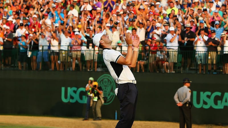 Matrin Kaymer jubelt nach seinem Sieg bei der US Open 2014 in Pinehurst. (Foto: Getty)