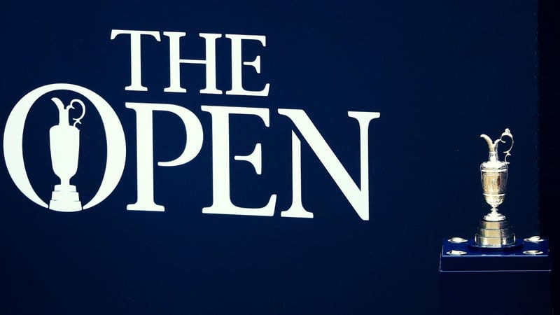 Bei der British Open geht es neben dieser Trophäe noch um einen Haufen Geld. (Foto: Getty)