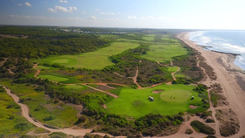 Der Golfplatz des Mazagan Beach & Golf Resort direkt an der Atlantikküste. (Foto: Mazagan Beach & Golf Resort)