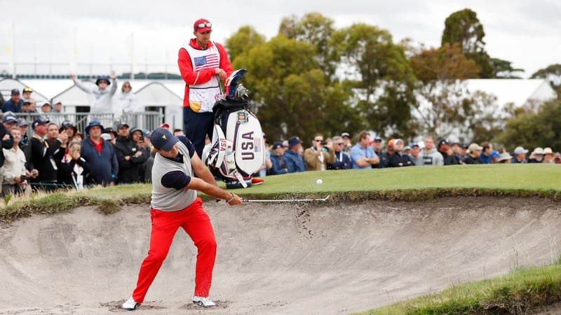 Kessler Karain (hinten im Bild) wurde von der PGA Tour suspendiert. (Bildquelle: Getty)