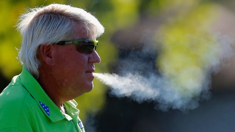 John Daly will sich mit Wodka gegen Corona behelfen. (Foto: Getty)