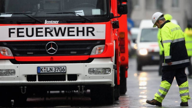 Feuerwehr löscht Brand auf einem Golfplatz. (Foto: Getty)