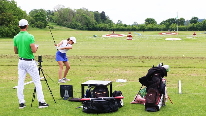 Symbolfoto: Ein PGA Professional beim Golftraining. (Foto: PGA of Germany)