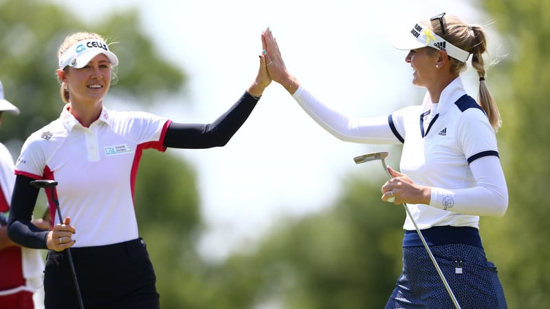 Die Schwestern Nelly Korda (l.) und Jessica Korda (r.) stehen sich im ersten Match des LPGA Tour eTour-Events gegenüber. (Foto: Getty)