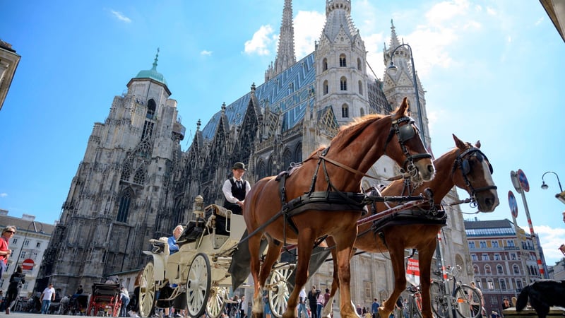 Wien lockt seine Gäste mit kaiserlicher Vergangenheit, herausfordernden Golfplätzen und traditionsreicher Gasthauskultur. (Foto: Getty)