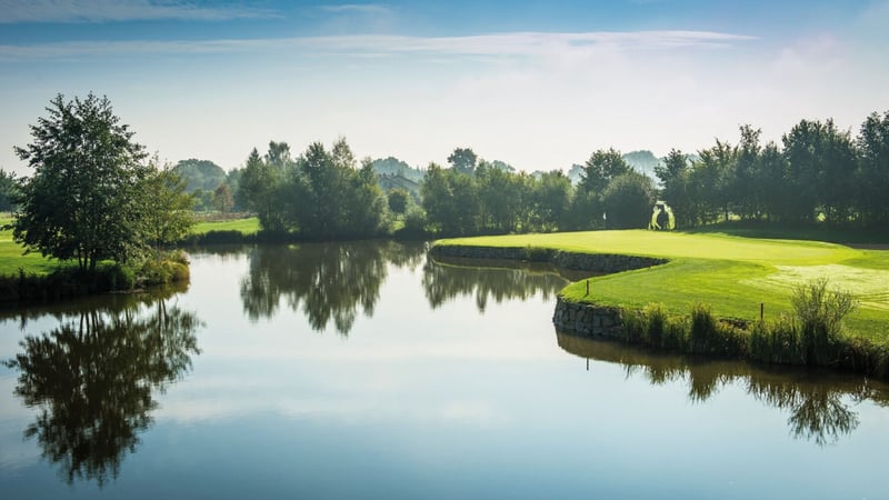 In Bad Griesbach herrscht das pure Golfvergnügen. (Foto: Facebook/@quellnessgolfresort)