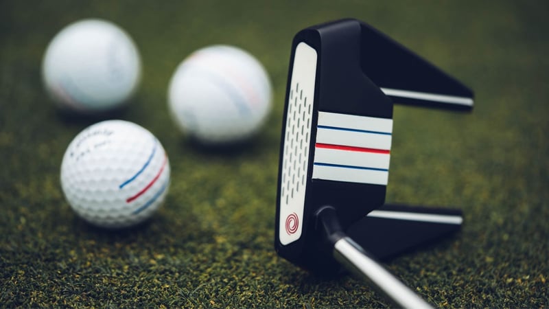 Mit einem Odyssey Triple Track Putter wird das Zielen zum Kinderspiel. (Foto: Odyssey)