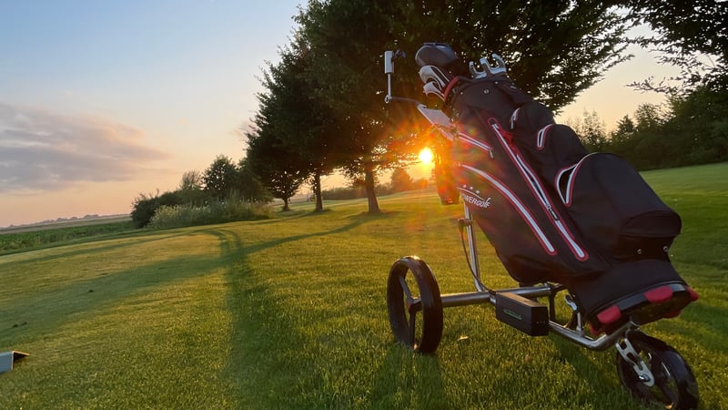 E-Trolleys - machen immer eine gute Figur! (Quelle: PG-Powergolf)