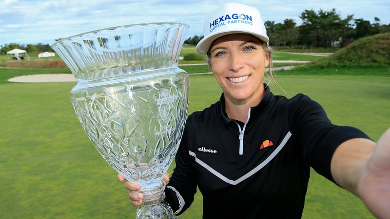 Mel Reid (33) freut sich über ihren ersten Sieg auf der LPGA Tour. (Foto: Getty)