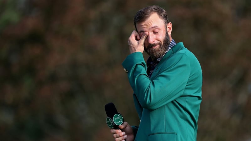 Dustin Johnson wird nach seinem Sieg beim US Masters 2020 von Emotionen überwältigt. (Foto: Getty)