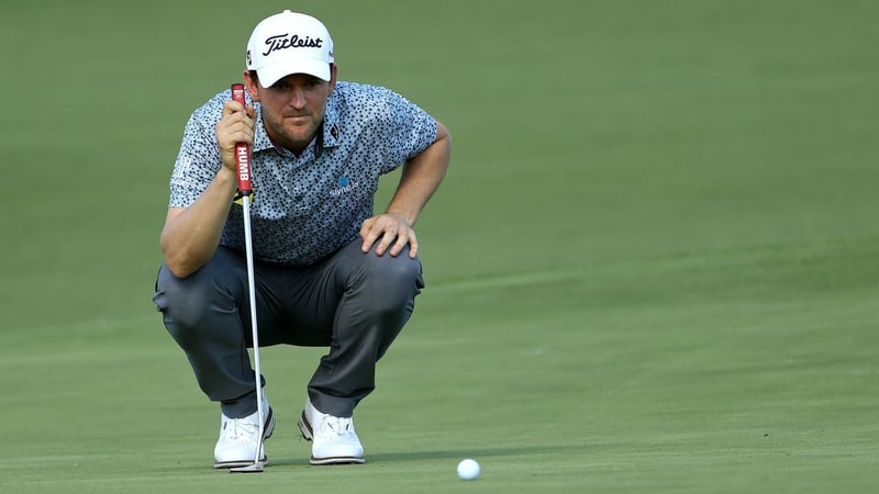 Bernd Wiesberger bereitet sich auf einen Putt beim US Masters 2020 vor (Foto: Getty)