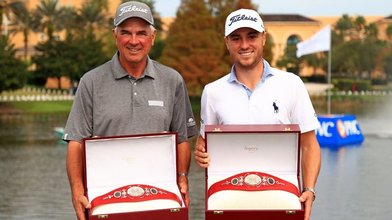 Mike und Justin Thomas gewinnen die PNC Championship 2020. (Foto: Getty)