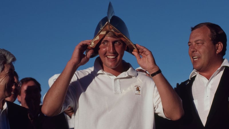 Vor 30 Jahren gewann Phil Mickelson sein erstes Turnier. (Foto: Twitter.com/@GolfDigest)