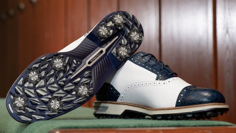 Einzigartig, traditionell und modern - die FootJoy Premiere Series. (Foto: Twitter @FootJoy)