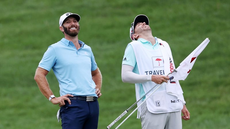 Hat wieder gut zu lachen: Dustin Johnson macht vor der Valspar Championship einen lockeren und gut gelaunten Eindruck. (Foto: Getty)