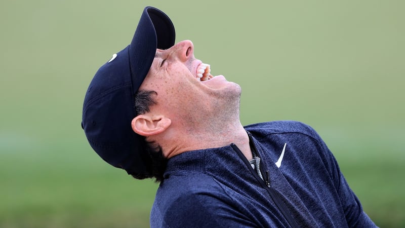 Rory McIlroy hat am Rande der PGA Championship gut Lachen. Im Gegensatz zu seinem Tour-Kollegen und Freund Justin Thomas hat er schon den berüchtigten zweiten Major Sieg in der Tasche. (Foto: Getty)