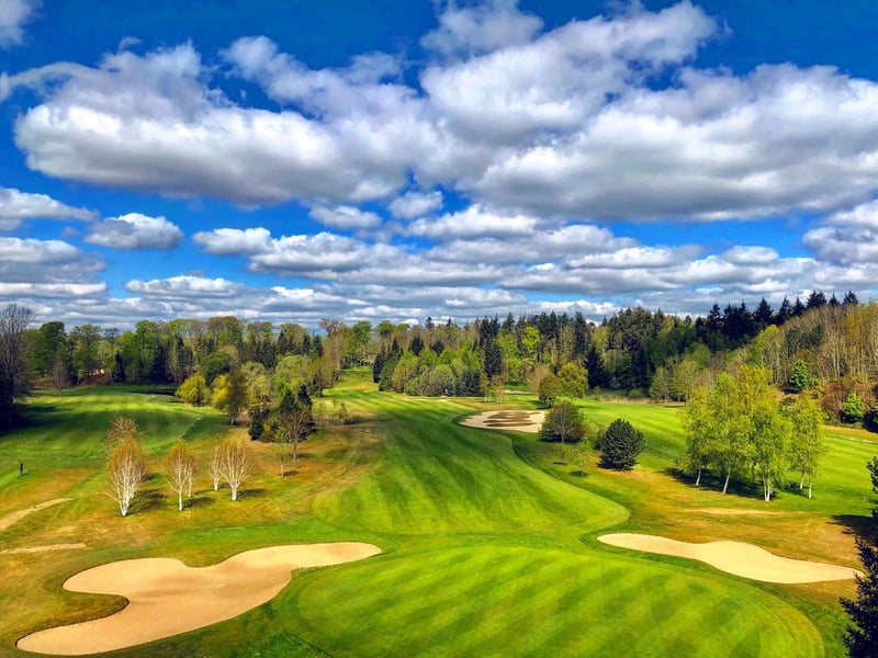 Ausblick über das Fairway des GC Altenhof (Bildquelle: GC Altenhof)