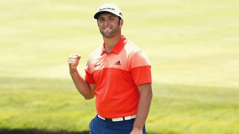 Jon Rahm im orangefarbenen Oberteil, der Farbe seiner baskischen Heimat. (Foto: Getty)