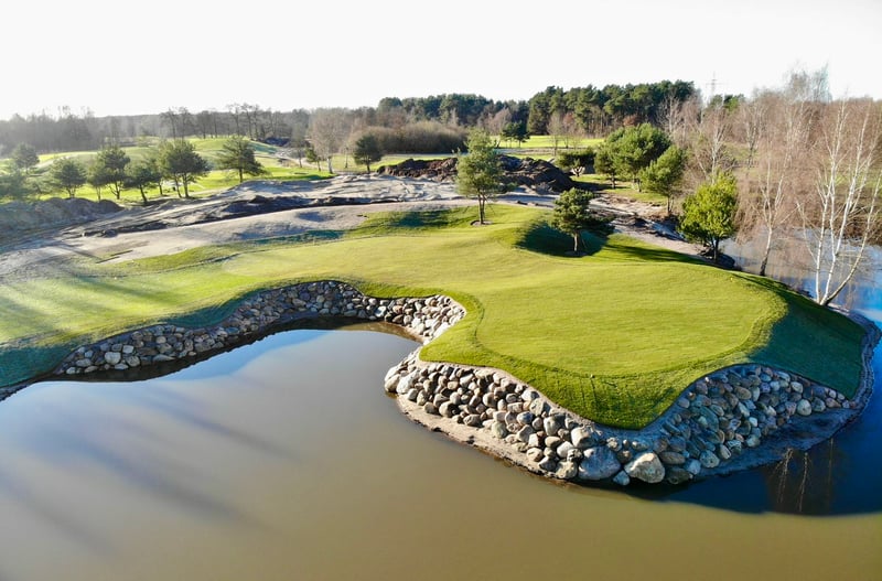 Blick in die Zukunft: Das umgebaute zehnte Grün des Süd Course von Green Eagle, später der Auftakt des neuen West Course. (Foto: Green Eagle Golf Courses)