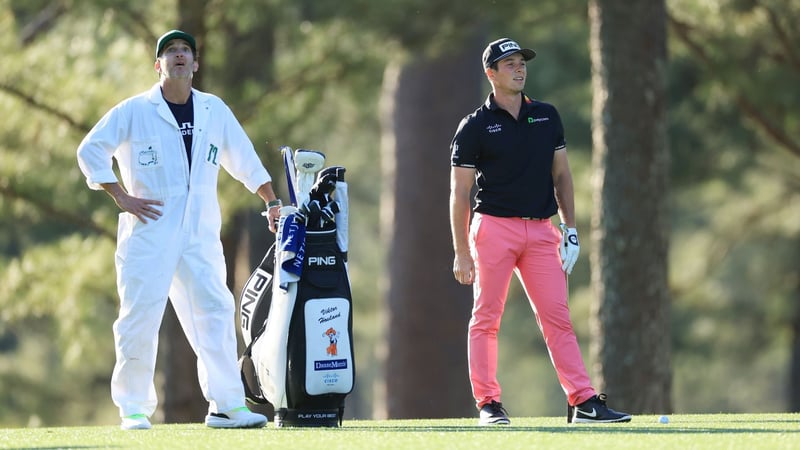 Die Caddies sind immer an der Seite der Spieler. Hier ist Shay Knight an der Seite von Viktor Hovland. (Foto: Getty)