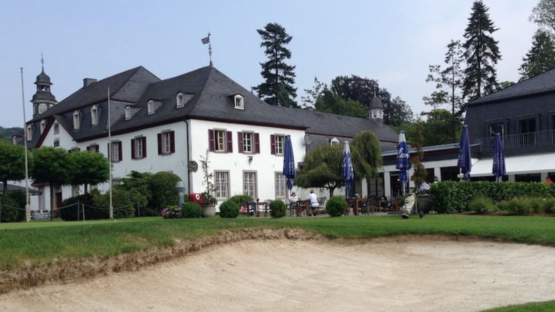 Der Golf Club Schloss Auel trägt erneut das Scramble for Help Charity-Turnier aus (Foto: GC Schloss Auel).