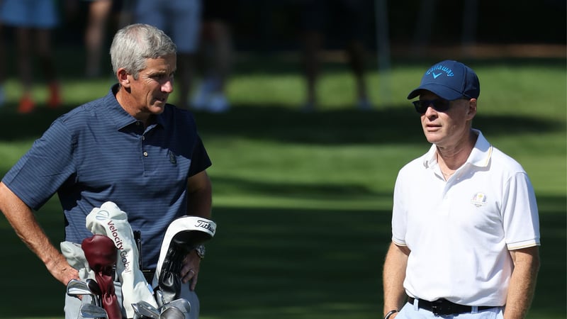 Jay Monahan und Keith Pelley verkünden die zukünftige Zusammenarbeit von PGA Tour und DP World Tour. (Foto: Getty)