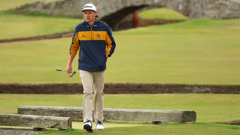 cameron Smith am ersten Tag der British open 2022 in seinem Outfit der Marke Penguin. (Foto: Getty)