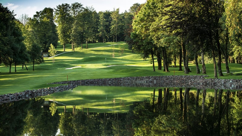 Das Golfhotel Vesper verfügt über 45 Löcher in malerischer Natur. (Foto: Golfhotel Vesper)