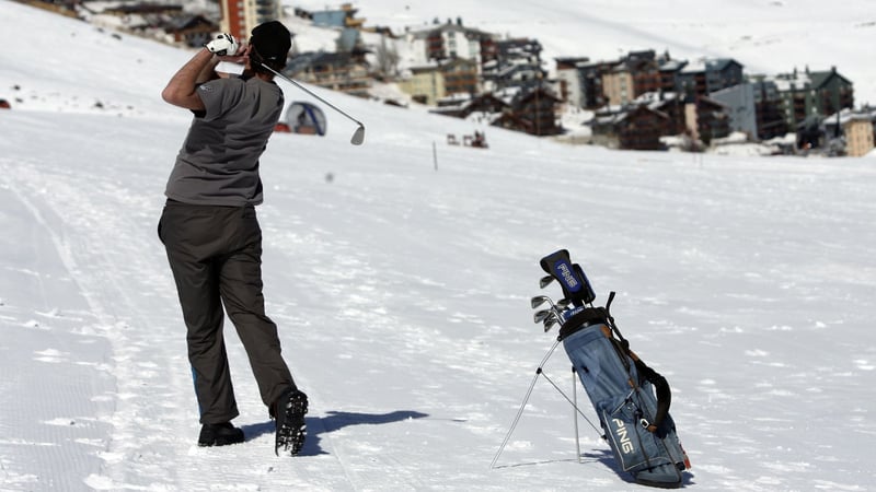 Das perfekt ausgerüstete Golfbag im Winter. (Foto: Getty)