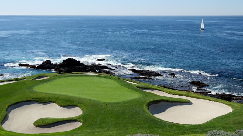 Der vielleicht schönste Golfplatz an der amerikanischen Westküste: Pebble Beach Golf Links (Foto: Getty)