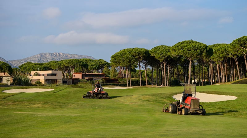 Greenkeeping und Personalkosten: Die größten Ausgaben für Golf Clubs. (Foto: Getty)