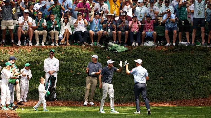 Seamus Power wird nach seinem Hole-in-One gefeiert. (Foto: Getty)