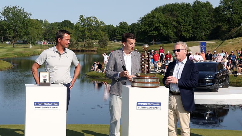 Turnierdirektor Dirk Glittenberg, Deniz Keskin (Porsche) und European Tour CEO Keith Pelley (v.l.n.r.) bei der Porsche European Open 2023. (Foto: Getty)