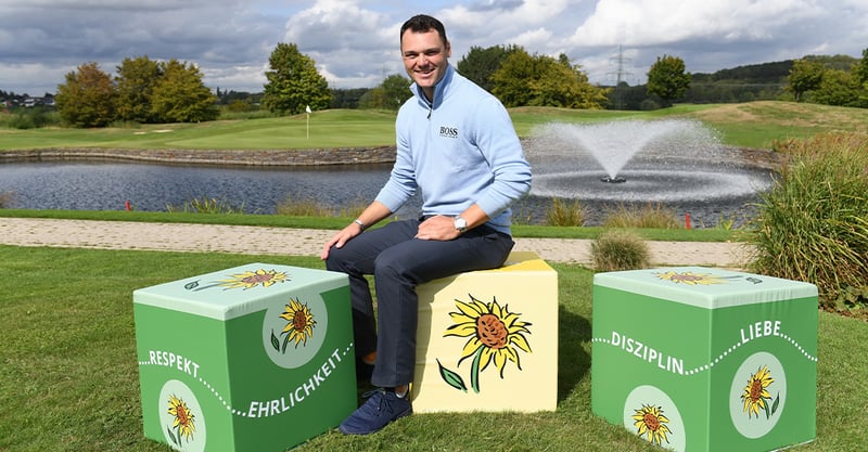 Martin Kaymer in gemeinsamer Auktion mit United Charity (Foto: United Charity)