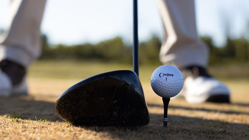 Während Rory Mcilroy den Vorstoß der Regelhüter unterstützt, geben sich die meisten seiner Kollegen kritisch zur Golfball-Regulierung. (Quelle: Unsplash)