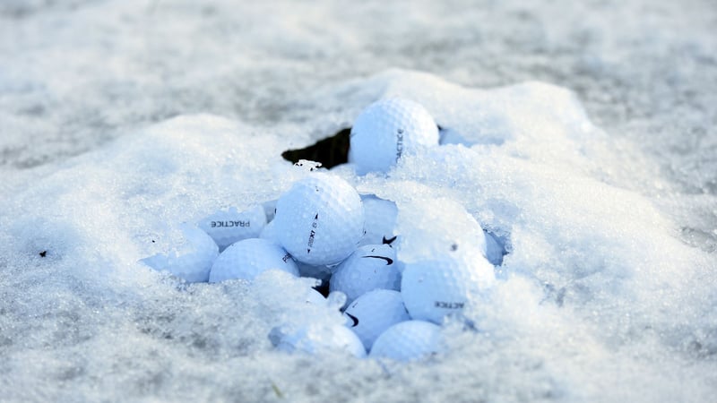 Mit dem Tauen des Schnees und der Sonne, die sich häufiger blicken lässt, starten viele Golfer und Golferinnen in das neue Jahr. (Foto: Getty)