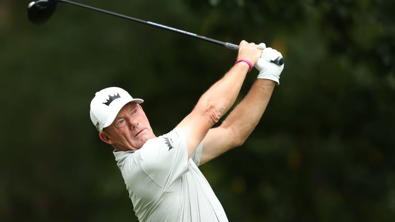 Alex Cejka gelingt mit einer 65 der Sprung auf Rang 16 der Champions Tour. (Foto: Getty)
