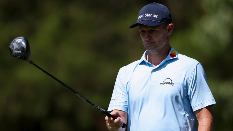 Justin Rose und sein Callaway Paradym Driver während der FedEx St. Jude Championship. (Foto: Getty)