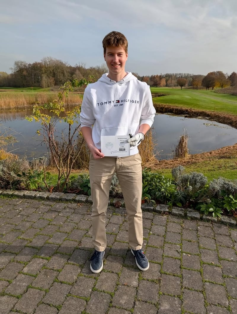 https://www.instagram.com/gc_gaeuboden/Kilian Nothaft gewinnt Jahres-Lochspiel 2025 im GC Gäuboden