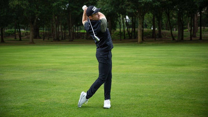 Rasmus Neergaard-Petersen gewinnt mit Under Armour Golf die Australian Open. (Foto: Under Armour Golf)