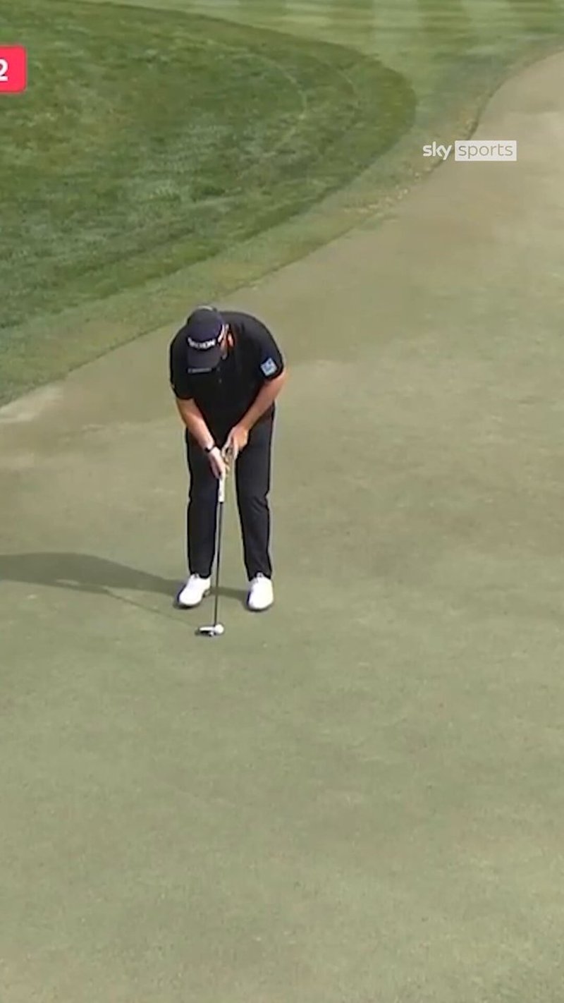 Shane Lowry beeindruckt mit 75-Fuß-Birdie beim Hero Dubai Desert Classic - (@SkySportsGolf)