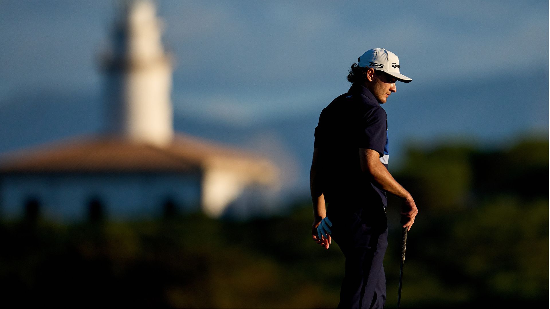 Maximilian Steinlechner muss am Moving Day der Magical Kenya Open der DP World Tour etwas federn lassen (Foto: Getty)