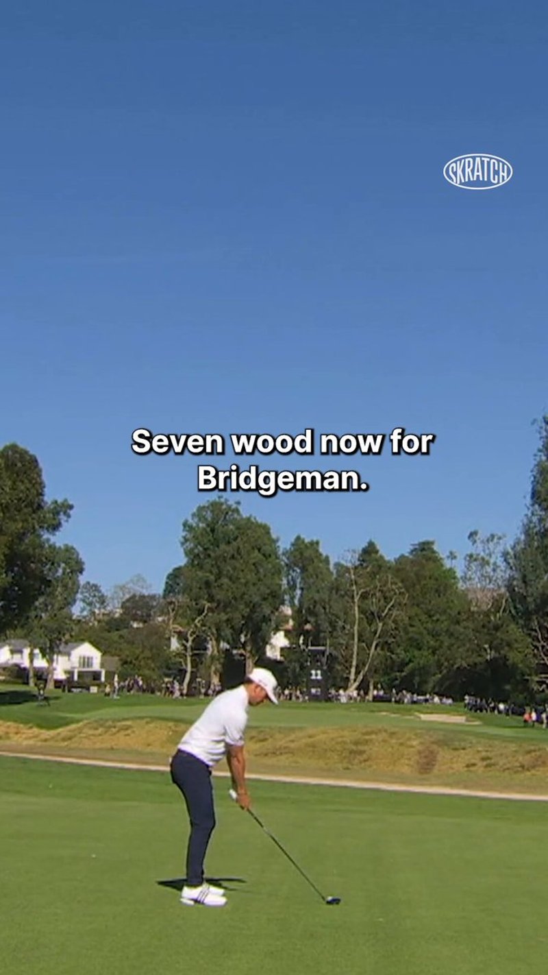 Tiger Woods bewundert spektakulären Schlag im Broadcast