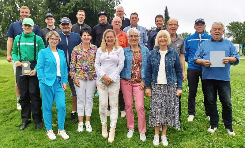 Triple für Paul Cormann, Anja Hemzal bei den Damen vorne