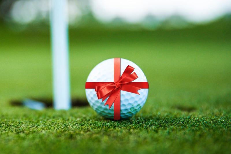 10 Best Gifts for Golf Lovers