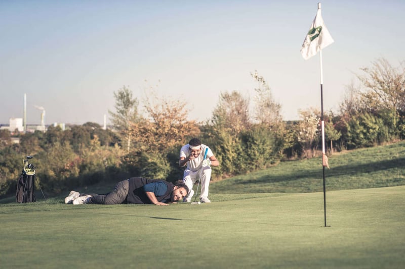 Was gibt es bei deinem ersten Golfturnier zu beachten?